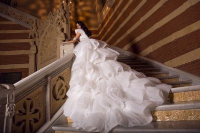 چند مدل عروس که می‌توانید برای طراحی لباس عروسی از آن‌ها الهام بگیرید