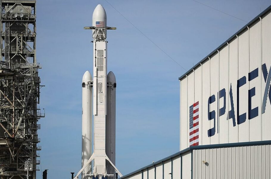 SpaceX پس از جذب 750 میلیون دلار سرمایه جدید، 137 میلیارد دلار ارزش گذاری شده است