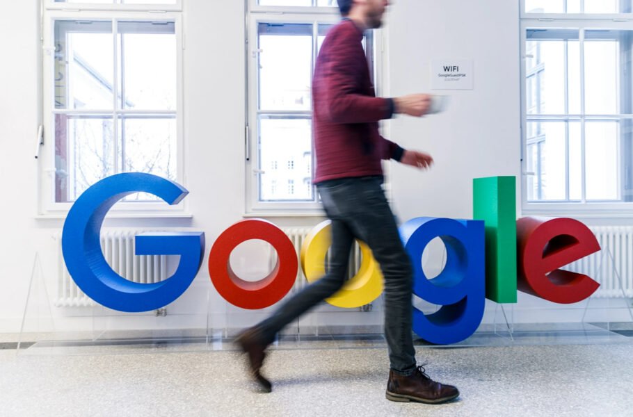 گوگل مجبور شد 31 ماساژور باتجربه را در زمان اخراج دسته جمعی اخراج کند!