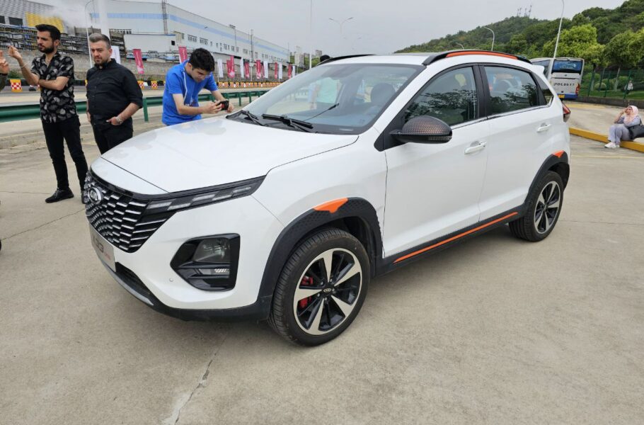 نگاهی دقیق تر به MVM X33 Cross در چین؛  محصول جدید مدیران خودرو برای بازار ایران [تماشا کنید]